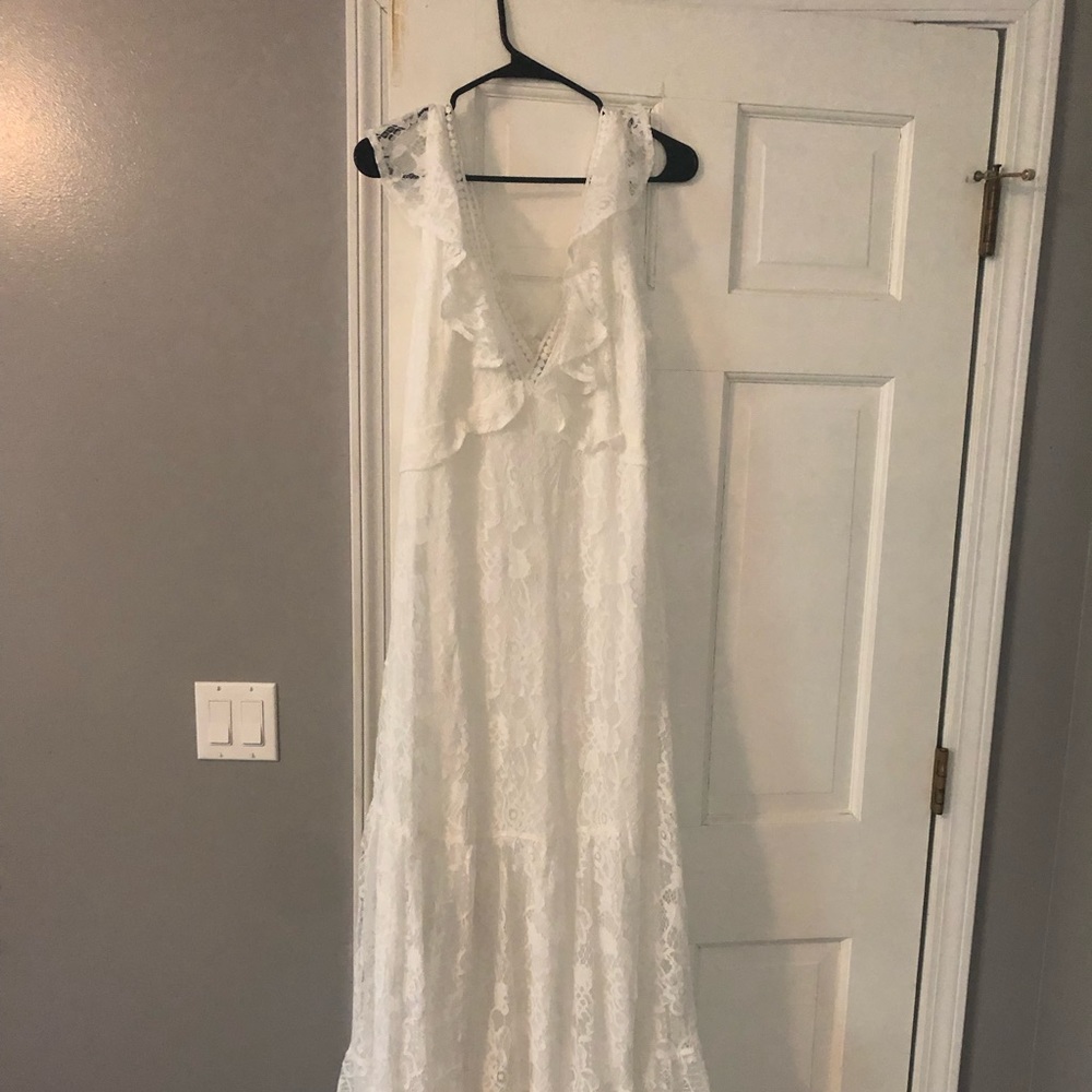 NWT Baltic born white Vivienne maxi